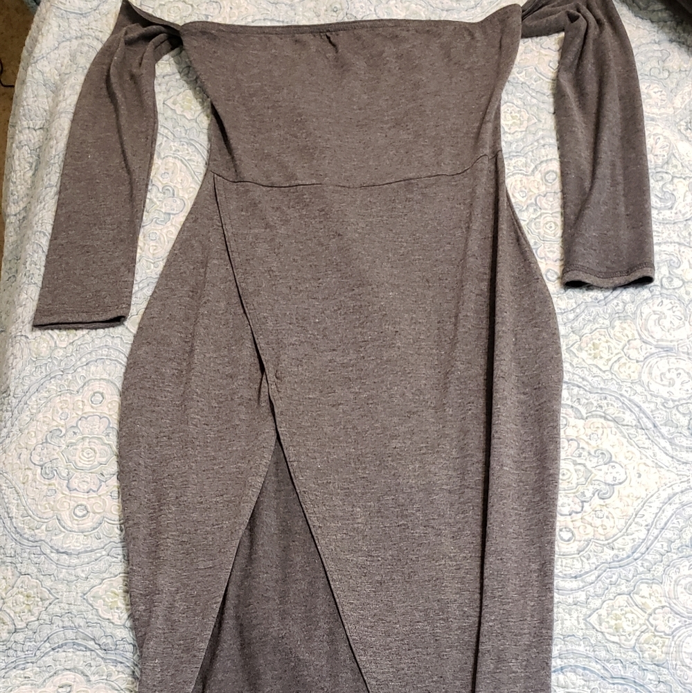 Gray bodycon slit open shoulder dress w/ sleeves